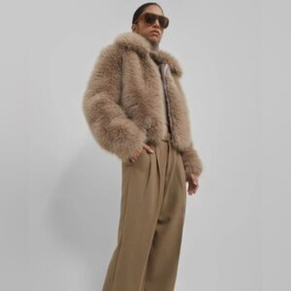 Frankie Shop Sabrina Faux Fur Jacket Mocha - Picture 1 of 6